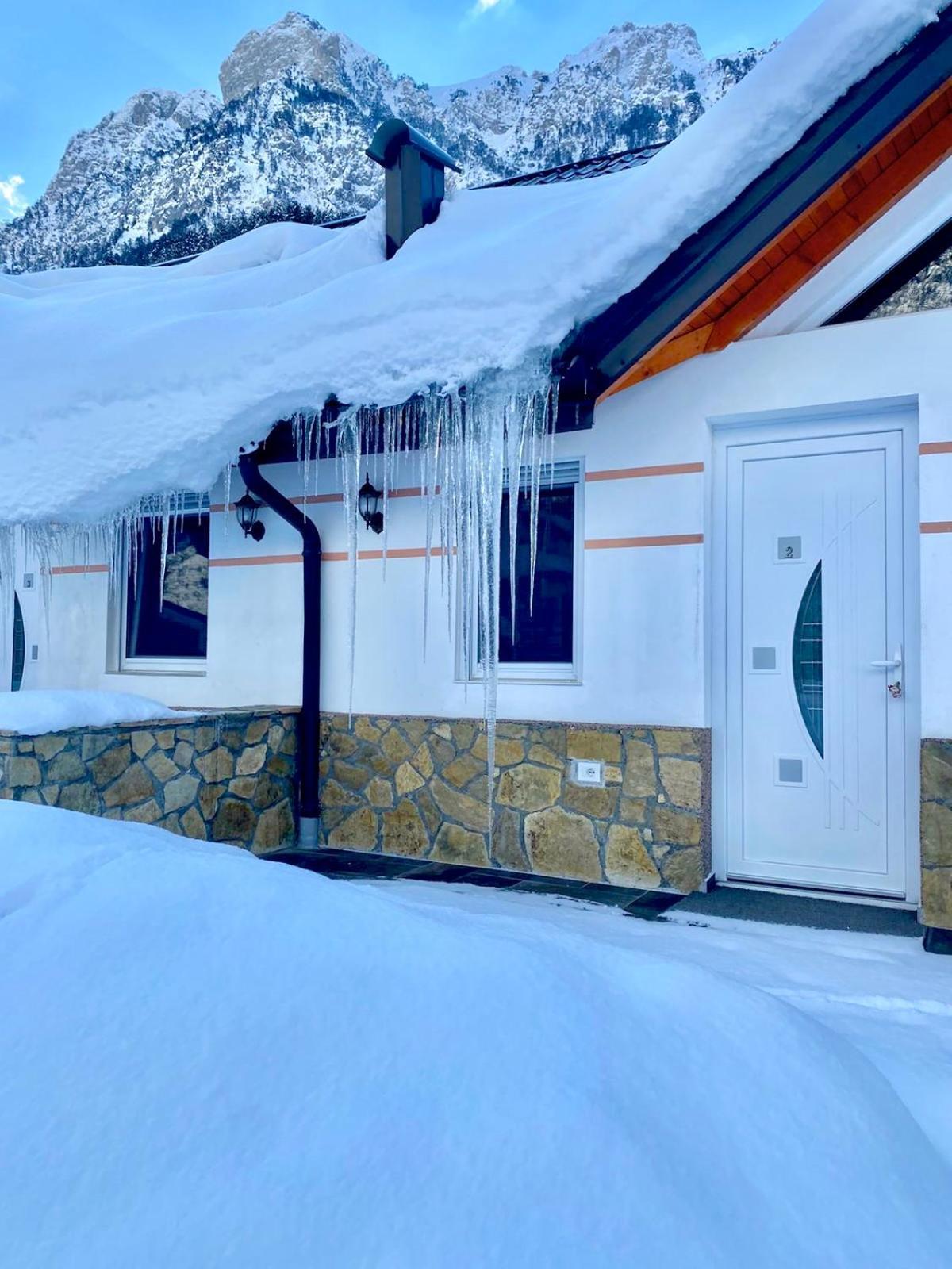 Breezy Hotel Valbone Exterior photo