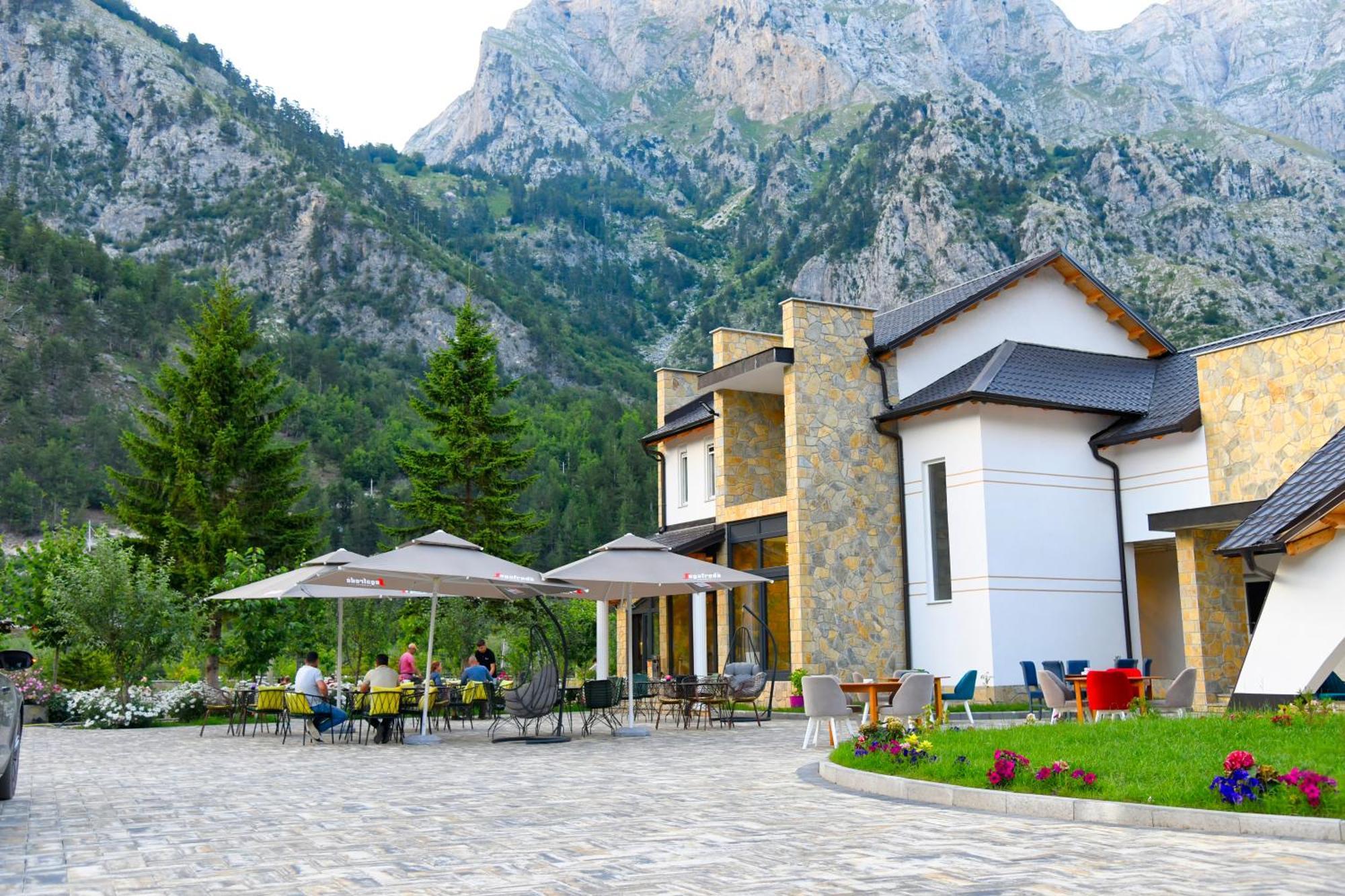 Breezy Hotel Valbone Exterior photo